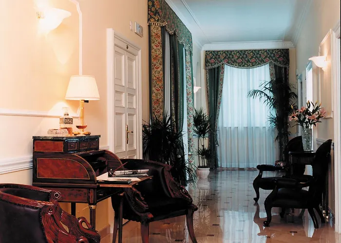 Hotel Cellini 3*