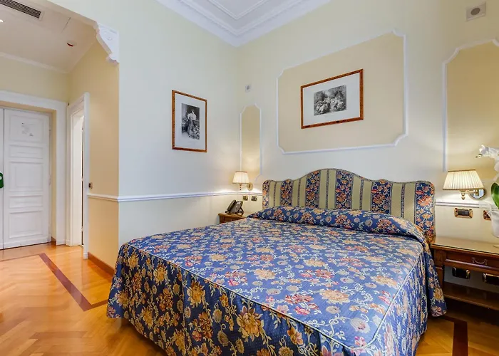 Cellini Hotel 3*