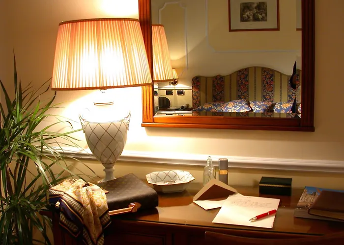 Hotel Cellini 3*